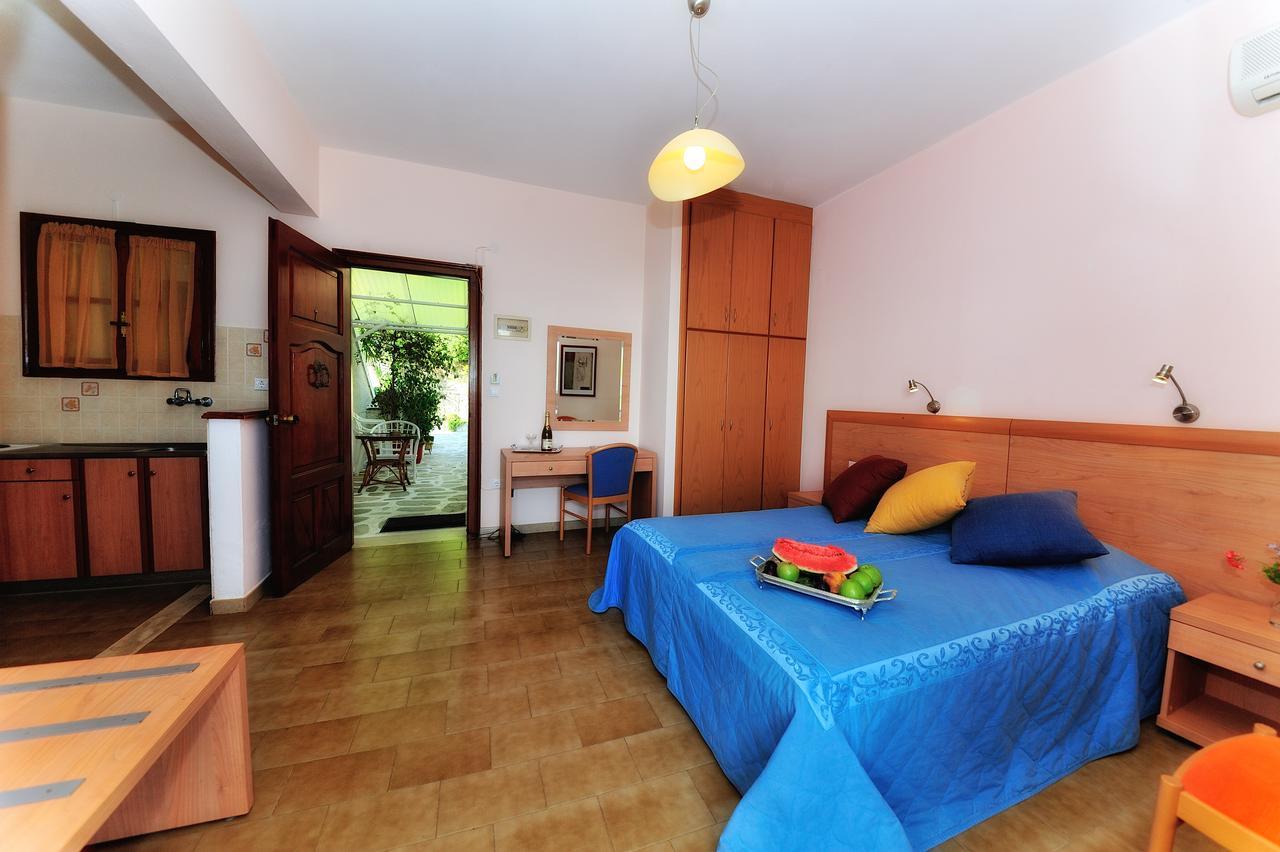 Vassilias Beach Vasilias (Skiathos) Exterior foto