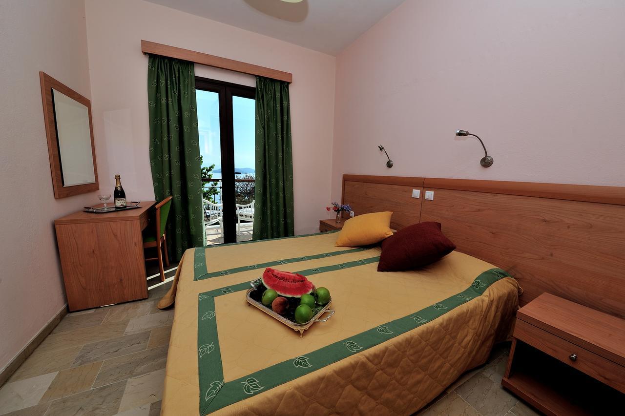 Vassilias Beach Vasilias (Skiathos) Exterior foto
