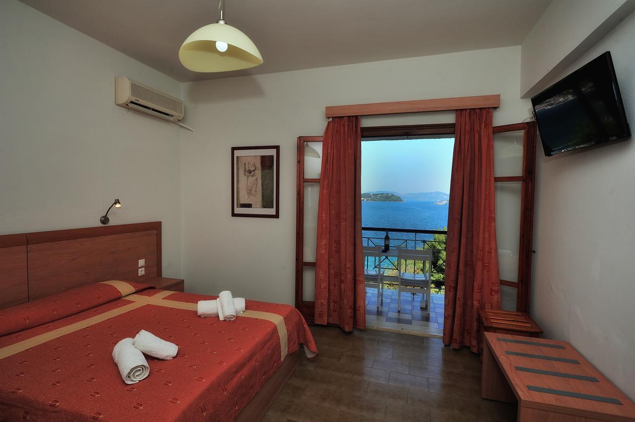 Vassilias Beach Vasilias (Skiathos) Exterior foto